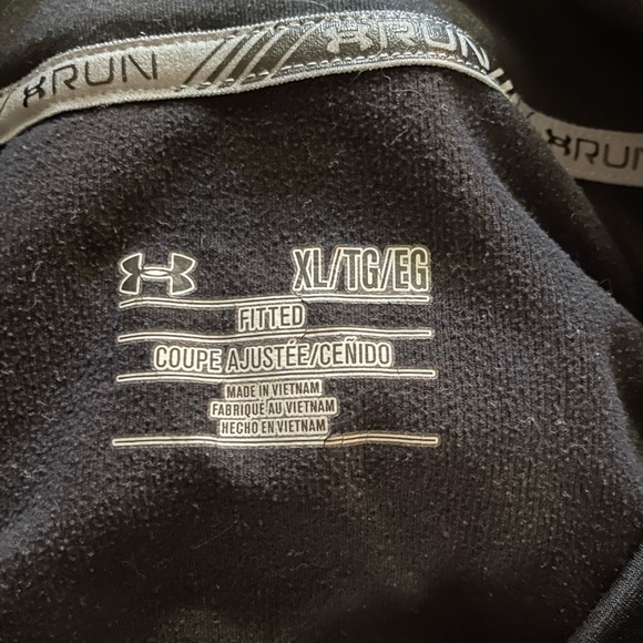 Under Armour Men’s Fitted 1/4 Zip Pullover - Picture 4 of 4